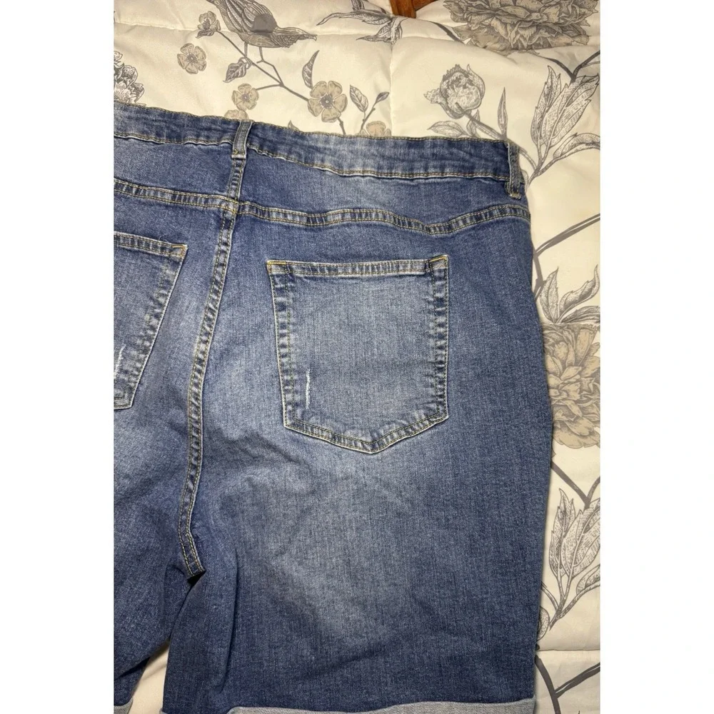Ellos Denim Distressed Shorts Cuffed Bermuda Long Shorts Size 18
